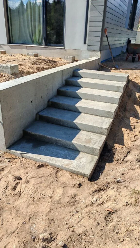 Монолитные лестницы