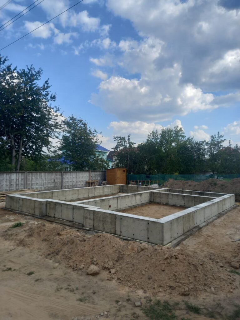 Возведение свайно‑ростверковых фундаментов